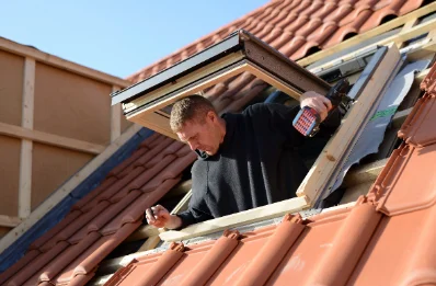 Pose de fenêtres de toit Velux à Enfonvelle